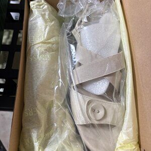 Grasshoppers Seaport III Sling Sandals - NEW IN BOX - Stone - Size 7W